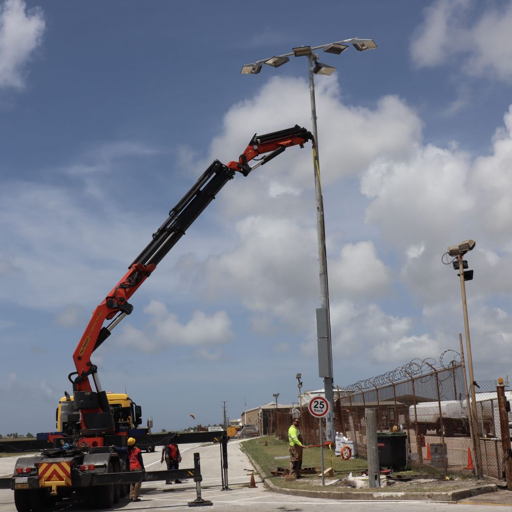 Led Apron Lighting Aviation Renewables