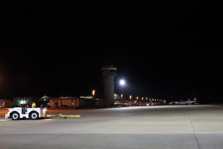 Led Apron Lighting Aviation Renewables