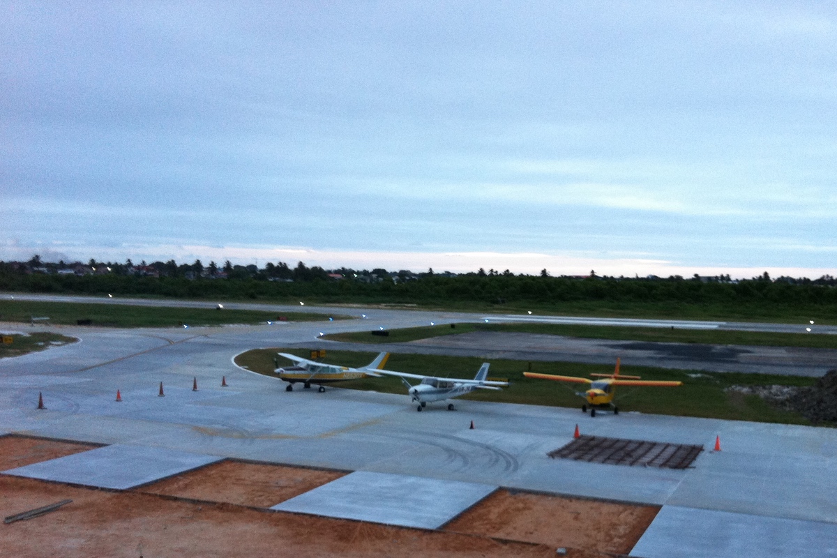 LED-airfield-lighting-Southamerican-airport