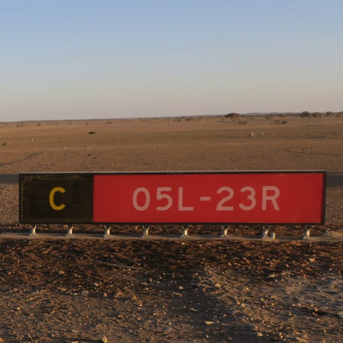 LED-airfield-lighting-signs-C