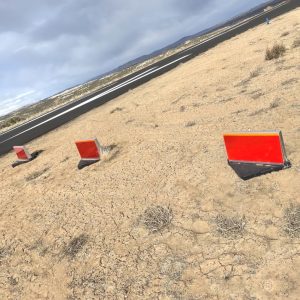 reflective-runway-marker-medium-intensity-red