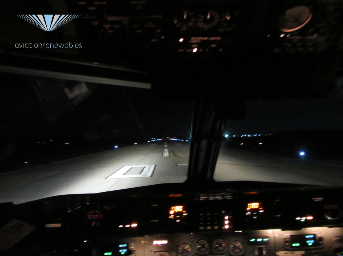 solar-runway-lighting-by-night