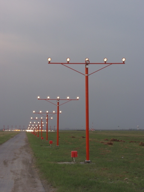 LED-airfield-lighting-MALSR